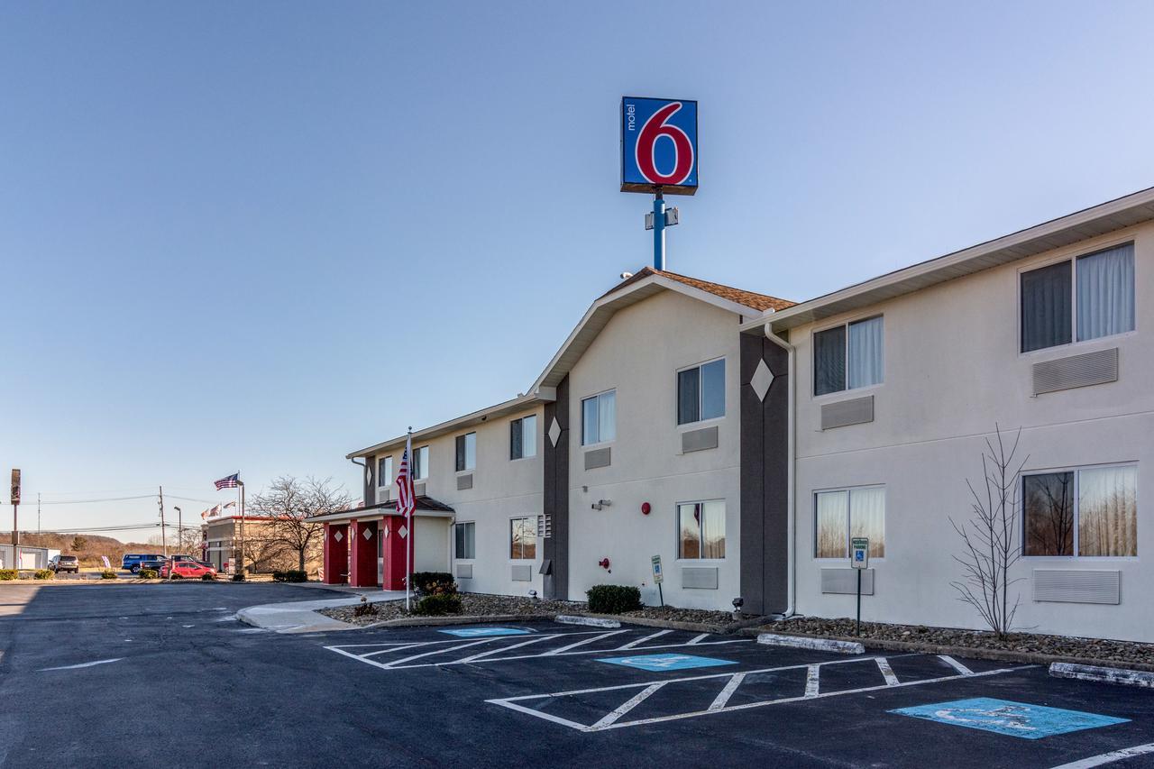 Motel 6-Barkeyville, Pa Exterior photo